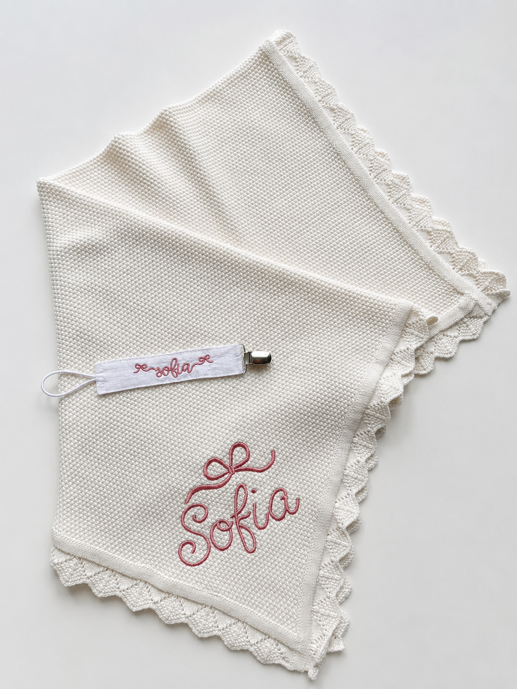 Scalloped Edge Baby Blanket